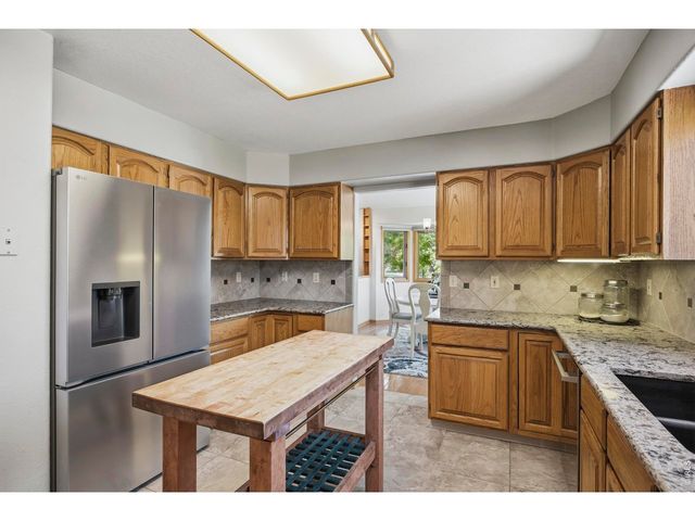 2591 Amber Dr, Loveland, CO 80537
