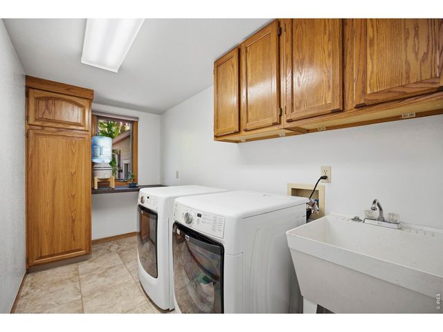 2591 Amber Dr, Loveland, CO 80537