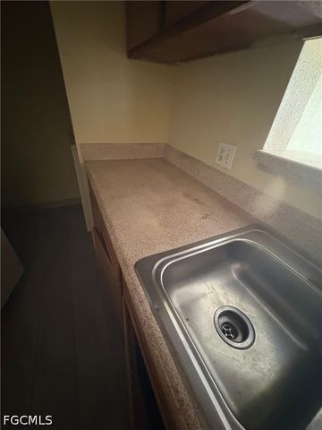 2865 Winkler AVE 411, Fort Myers, FL 33916