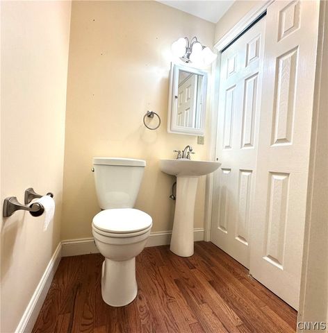 702 Parkway East, Utica, NY 13501