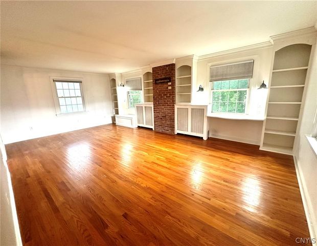 702 Parkway East, Utica, NY 13501