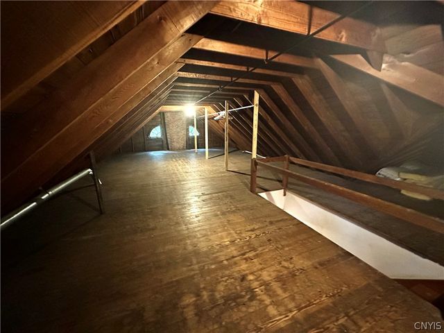702 Parkway East, Utica, NY 13501