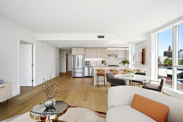 188 W Saint James Street 10416, San Jose, CA 95110