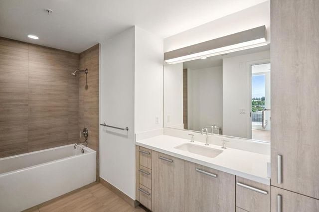 188 W Saint James Street 10416, San Jose, CA 95110