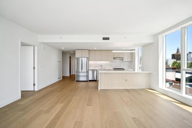 188 W Saint James Street 10416, San Jose, CA 95110