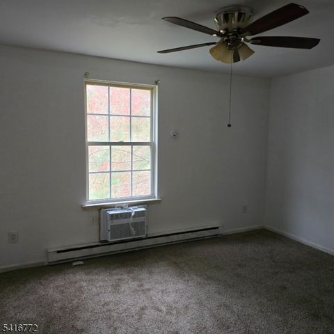 107 Chatfield Dr, Pequannock Twp., NJ 07444