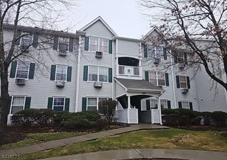 107 Chatfield Dr, Pequannock Twp., NJ 07444