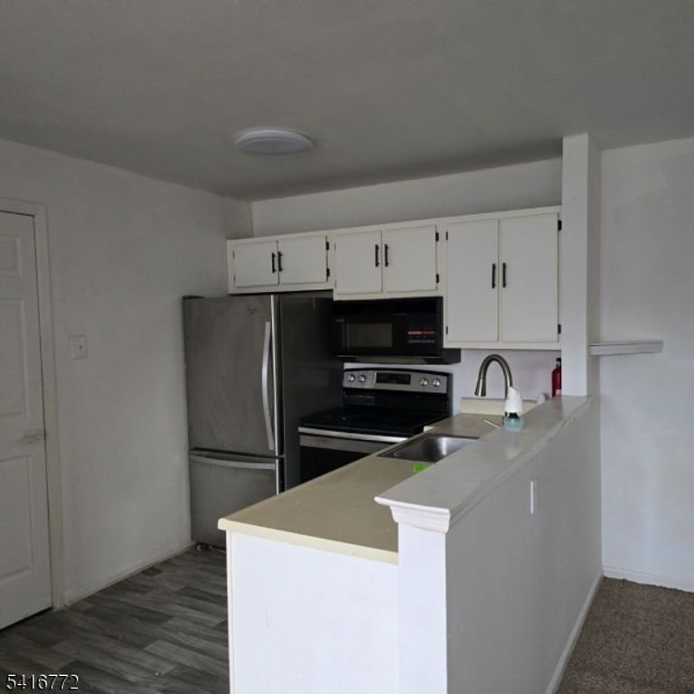 107 Chatfield Dr, Pequannock Twp., NJ 07444 — photo 4