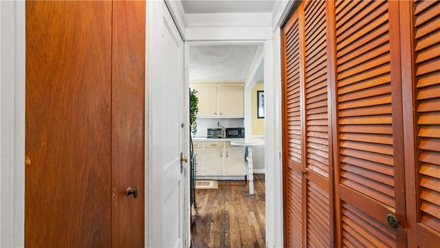 103 Oakland Avenue, Cranston, RI 02910