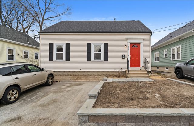 103 Oakland Avenue, Cranston, RI 02910