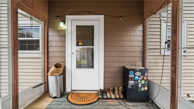 103 Oakland Avenue, Cranston, RI 02910