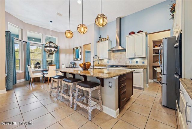 401 BRAMBLY VINE Drive, St. Johns, FL 32259