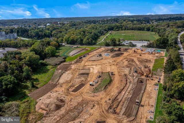 517 LOUIE LN, Kennett Square, PA 19348