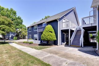 12757 Saint James Pl Apt F, Newport News, VA 23602