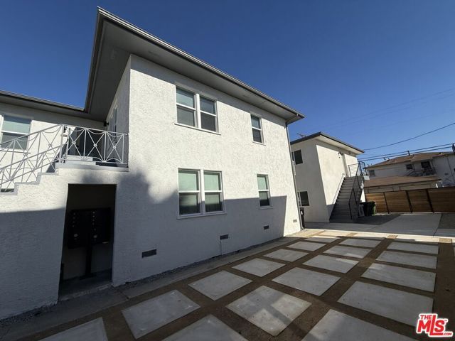 8716 Ramsgate Avenue, Los Angeles, CA 90045