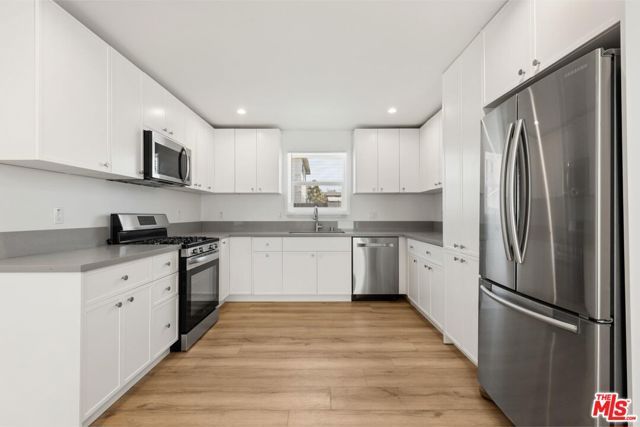 8716 Ramsgate Avenue, Los Angeles, CA 90045