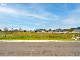 2005 Henderson Way, Longview, WA 98632