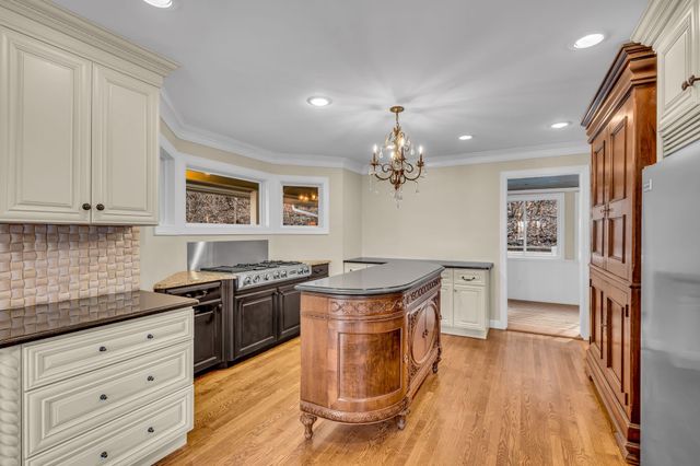 5322 General Forrest Ct, Nashville, TN 37215