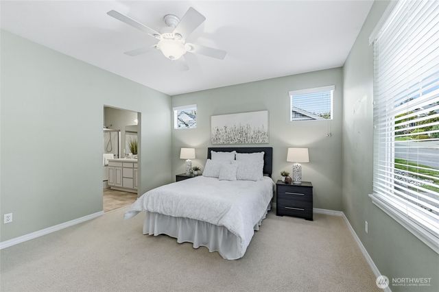 13233 239th Way NE, Redmond, WA 98053