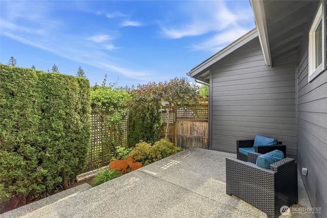 13233 239th Way NE, Redmond, WA 98053