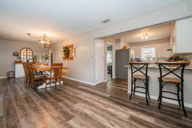 1511 Teachers Ridge, Diana, TX 75640