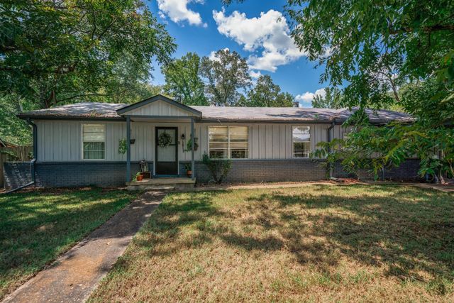 1511 Teachers Ridge, Diana, TX 75640