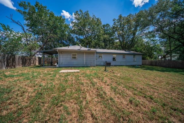 1511 Teachers Ridge, Diana, TX 75640