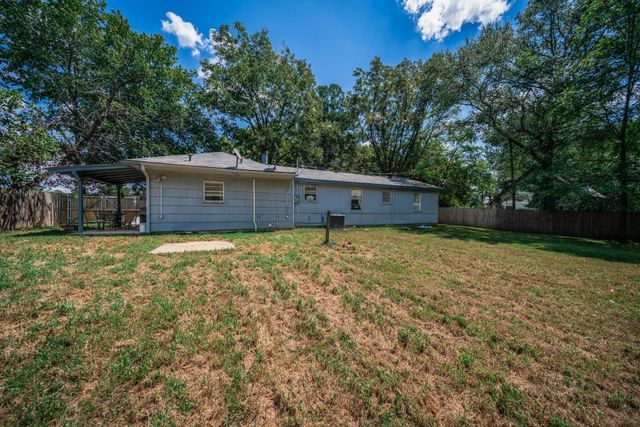 1511 Teachers Ridge, Diana, TX 75640