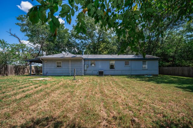 1511 Teachers Ridge, Diana, TX 75640