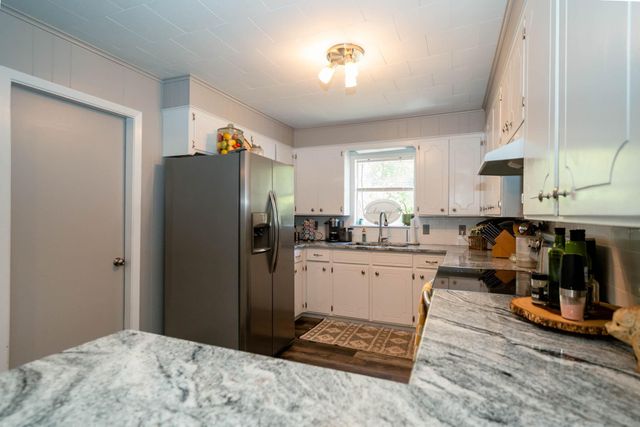 1511 Teachers Ridge, Diana, TX 75640