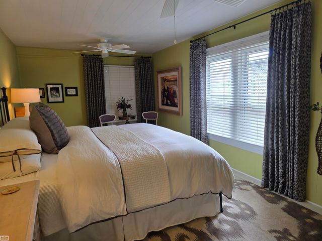 206 Edgewater Drive, Algonac, MI 48001