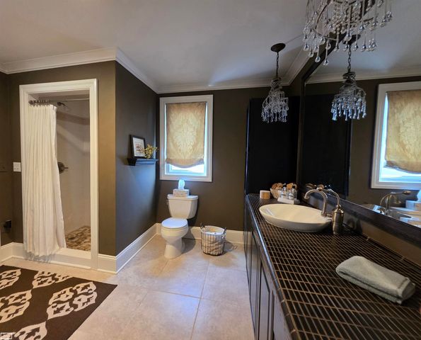 206 Edgewater Drive, Algonac, MI 48001