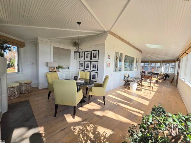 206 Edgewater Drive, Algonac, MI 48001