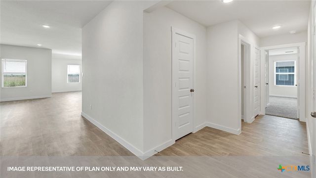 426 KOLBO CROSSING Cove, Lockhart, TX 78644