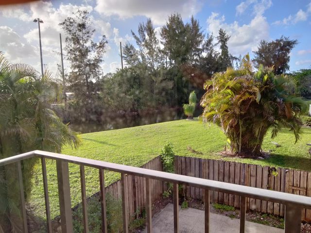 4707 47th Way, West Palm Beach, FL 33407