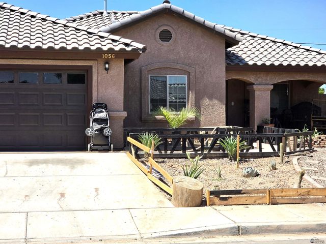 1056 W Rose St, Somerton, AZ 85350