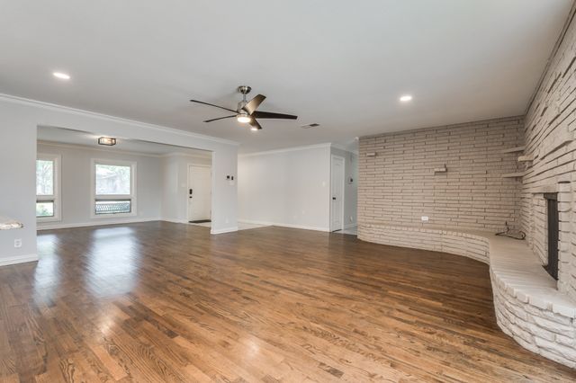 3734 Crown Shore, Dallas, TX 75244