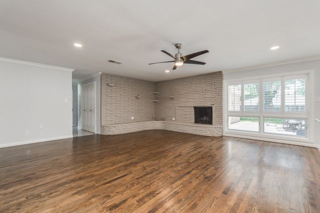 3734 Crown Shore, Dallas, TX 75244