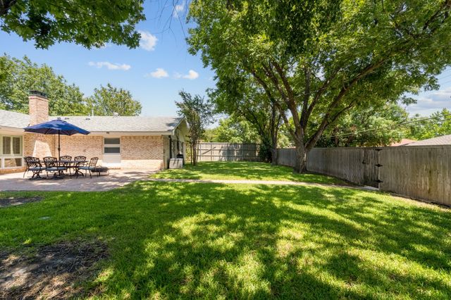 3734 Crown Shore, Dallas, TX 75244