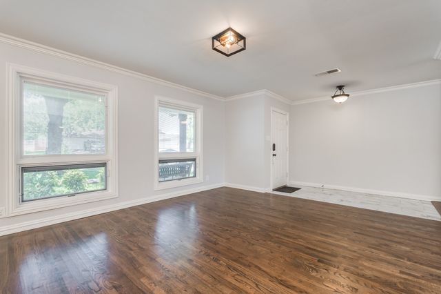 3734 Crown Shore, Dallas, TX 75244