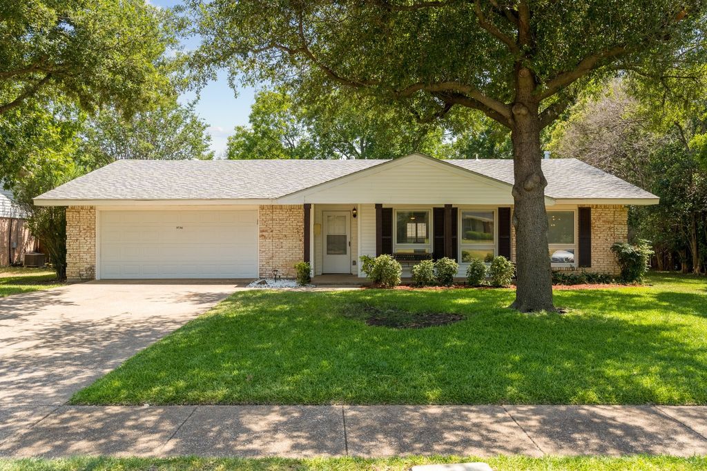 3734 Crown Shore, Dallas, TX 75244