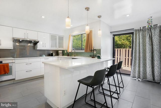 5351 STRATHMORE AVE, Kensington, MD 20895