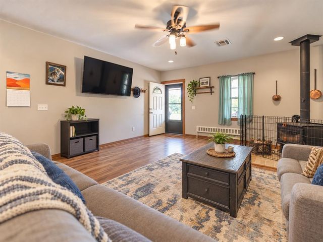 7435 N Peebly Road, Jones, OK 73049