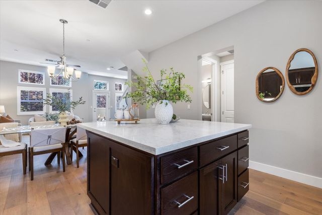 647 Sierra Vista Avenue, Mountain View, CA 94043