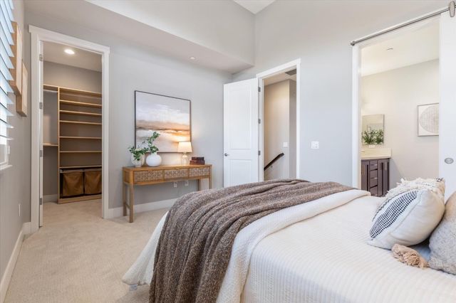 647 Sierra Vista Avenue, Mountain View, CA 94043