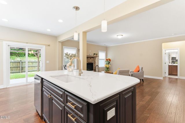 959 Longleaf Pine Place, Mebane, NC 27302