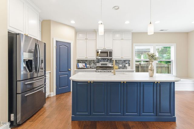 959 Longleaf Pine Place, Mebane, NC 27302