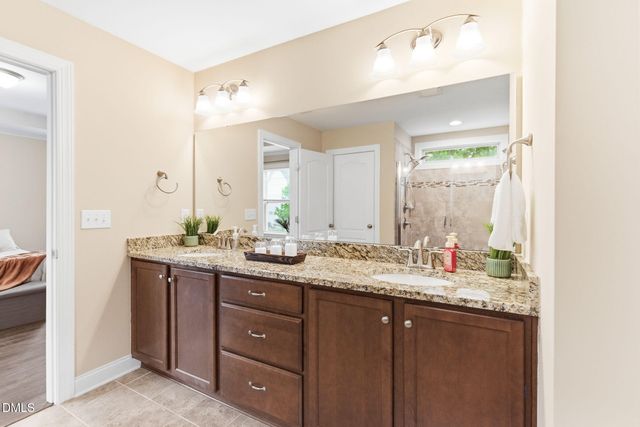 959 Longleaf Pine Place, Mebane, NC 27302