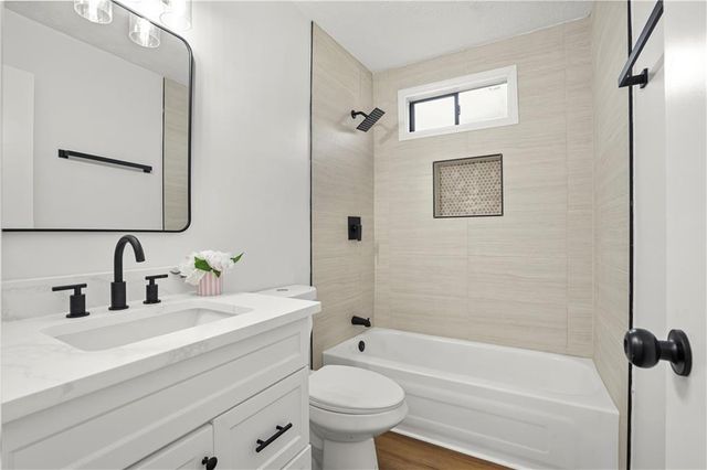 430 Mary Erna Drive, Fairburn, GA 30213