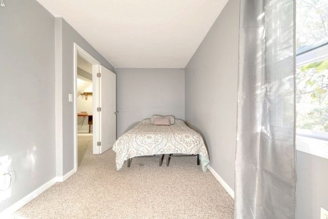 28 Yoke Rd 28, Bridgewater, MA 02324